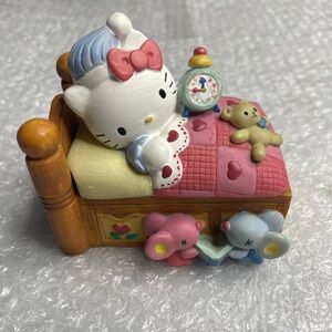 Ceramic Hello Kitty Go To Bed with Teddy Bear and Friends Figure.